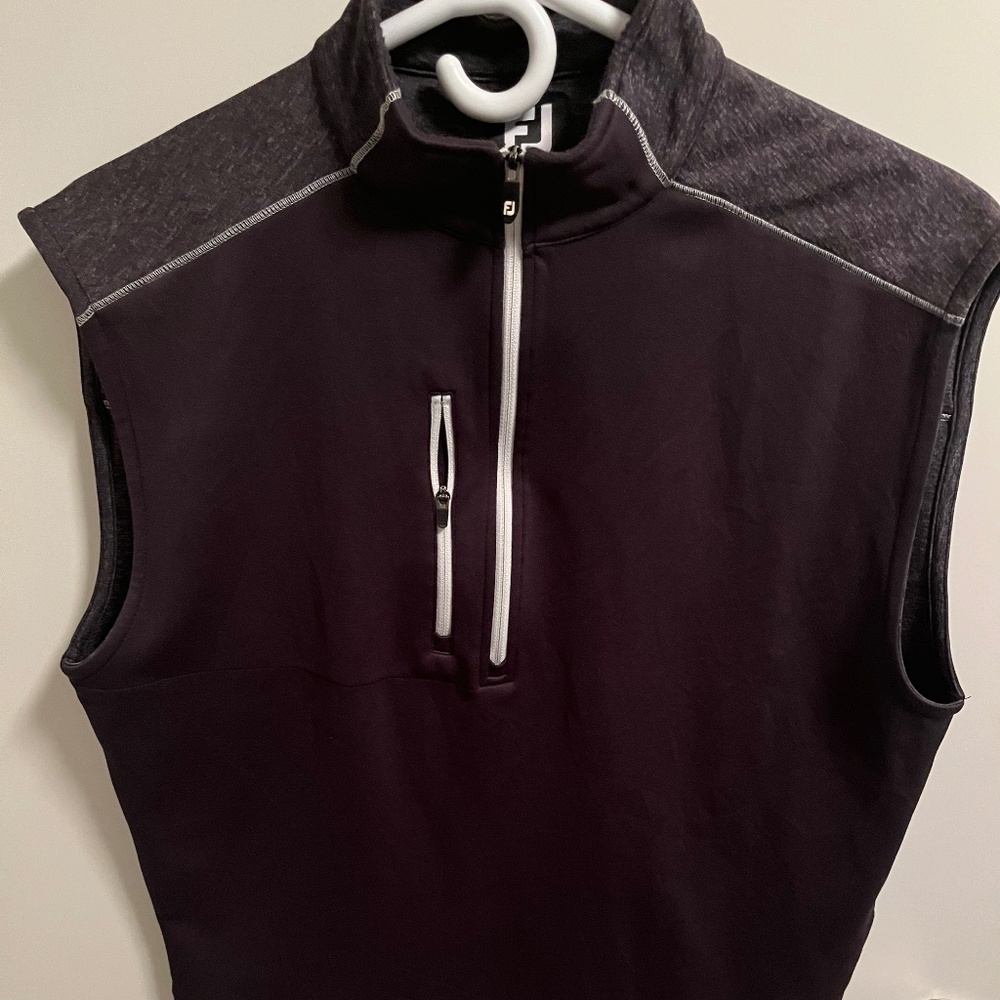 Footjoy- Lightweight Vest- Small